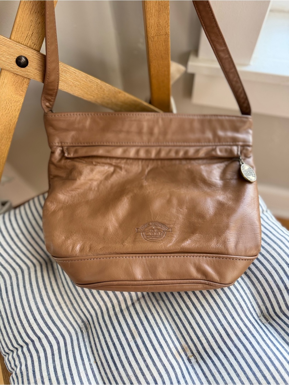 Vintage Stone Mountain Tan Leather Shoulder Bag Purse Made in USA
